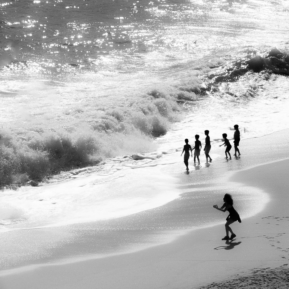 lnd people connection b&w